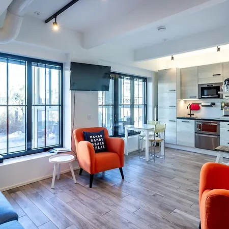 Loft Apartment *